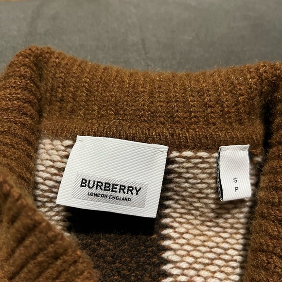 Burberry Brown and Cream Checkered Zip-Up Sweater - Picture 2 of 3